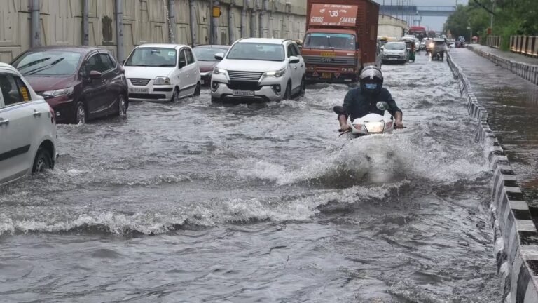 delhi-ncr rain today